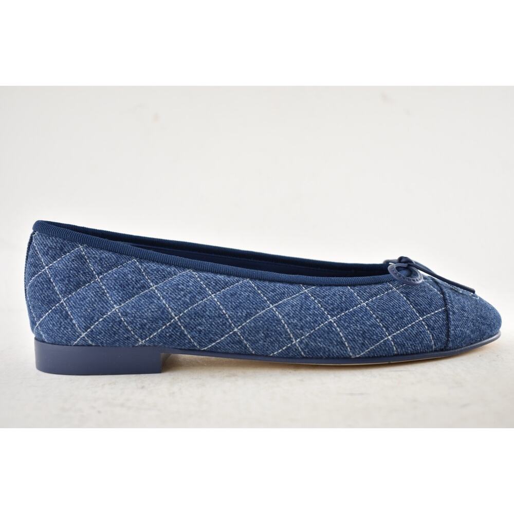 Chanel 26P Washed Denim Blue Quilted CC Logo Bow Tie Ballet Ballerina Flat 37.5 - Picture 2 of 16